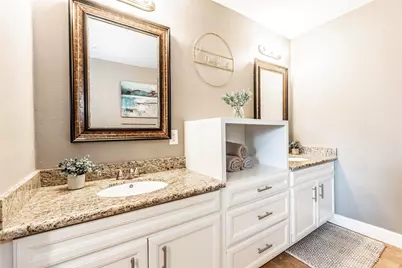 11 10th Avenue N, Texas City, TX 77590 - Photo 31