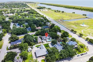 11 10th Ave N, Texas City, TX 77590 - Photo 45