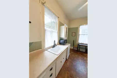 1515 33rd Street, Galveston, TX 77550 - Photo 9