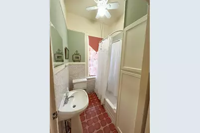 1515 33rd Street, Galveston, TX 77550 - Photo 17