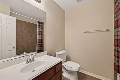 2756 Villa Bella Court, League City, TX 77573 - Photo 23