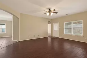 2756 Villa Bella Ct, League City, TX 77573 - Photo 7