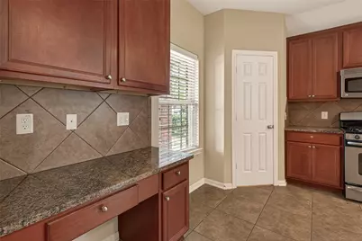 2756 Villa Bella Court, League City, TX 77573 - Photo 15