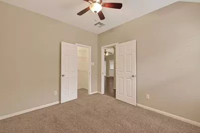 2756 Villa Bella Court, League City, TX 77573 - Photo 21