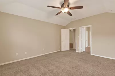 2756 Villa Bella Court, League City, TX 77573 - Photo 29