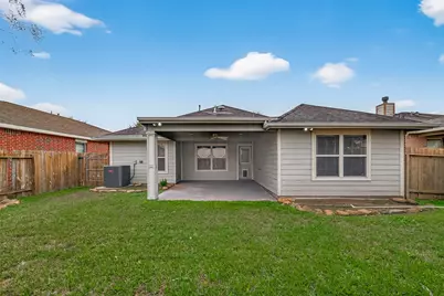 2756 Villa Bella Court, League City, TX 77573 - Photo 35