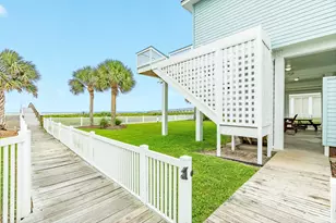 19703 Shores Dr, Galveston, TX 77554 - Photo 15