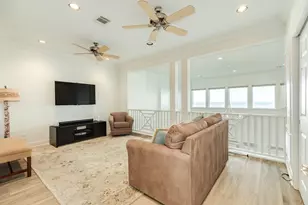 19703 Shores Dr, Galveston, TX 77554 - Photo 33