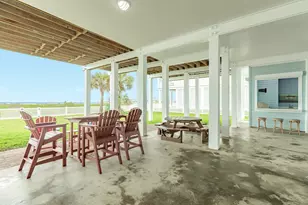 19703 Shores Dr, Galveston, TX 77554 - Photo 19