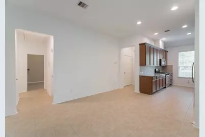 3 Canterborough Place, Tomball, TX 77375 - Photo 7