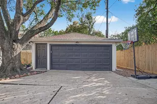 14127 Kimberley Ln, Houston, TX 77079 - Photo 43