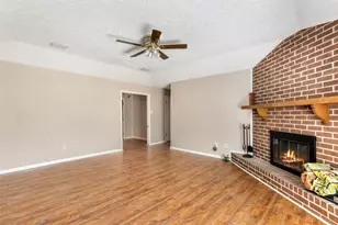 16307 Spinnaker Dr, Crosby, TX 77532 - Photo 15