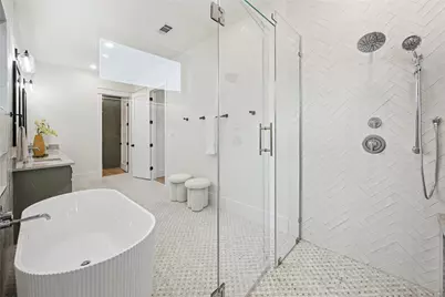 431 W 30th Street, Houston, TX 77018 - Photo 31