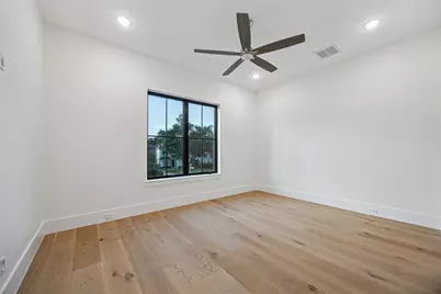 431 W 30th Street, Houston, TX 77018 - Photo 35