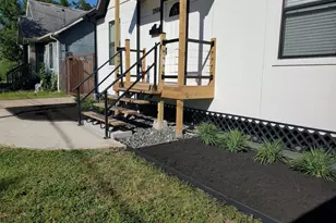 1904 Davis St, Houston, TX 77026 - Photo 1