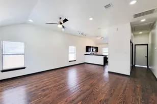 1904 Davis St, Houston, TX 77026 - Photo 5