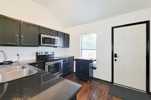 1904 Davis St, Houston, TX 77026 - Photo 11