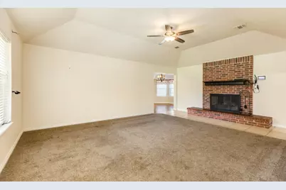 555 County Road 502A, Sweeny, TX 77480 - Photo 5