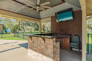 555 County Rd 502A, Sweeny, TX 77480 - Photo 27