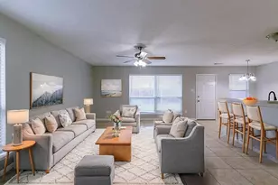 13710 Maximos Dr, Houston, TX 77083 - Photo 3