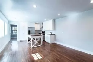 1919 Lombardy St, Houston, TX 77023 - Photo 5