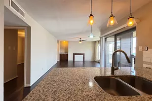 8020 Braesmain Dr, Houston, TX 77025 - Photo 15