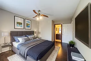 8020 Braesmain Dr, Houston, TX 77025 - Photo 23