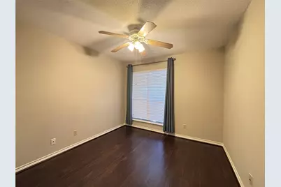 8020 Braesmain Drive #1604, Houston, TX 77025 - Photo 17