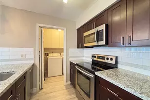 8020 Braesmain Dr, Houston, TX 77025 - Photo 13
