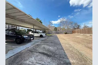 8020 Braesmain Drive #1604, Houston, TX 77025 - Photo 31