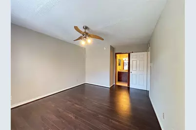 8020 Braesmain Drive #1604, Houston, TX 77025 - Photo 23