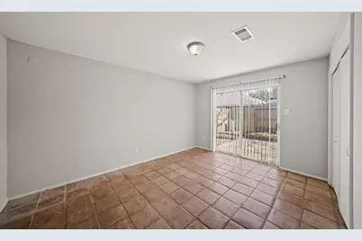 4343 Willow Beach Drive, Houston, TX 77072 - Photo 7