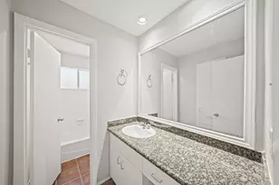 4343 Willow Beach Dr, Houston, TX 77072 - Photo 9