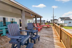 844 Eastview, Crystal Beach, TX 77650 - Photo 27