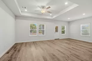 402 Elf Owl Ct, Willis, TX 77318 - Photo 11