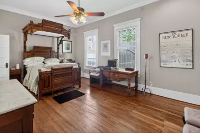 2009 Arlington Street, Houston, TX 77008 - Photo 11