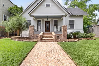 2009 Arlington Street, Houston, TX 77008 - Photo 1