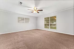 12730 Lake Conroe Hills Dr, Willis, TX 77318 - Photo 11