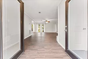 12730 Lake Conroe Hills Dr, Willis, TX 77318 - Photo 3