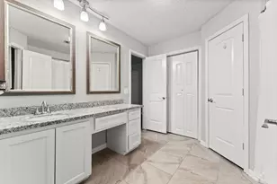 12730 Lake Conroe Hills Dr, Willis, TX 77318 - Photo 17