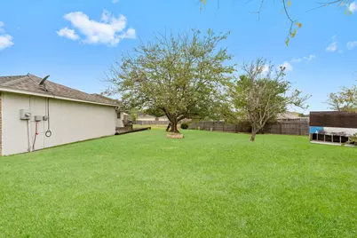 12730 Lake Conroe Hills Drive, Willis, TX 77318 - Photo 29