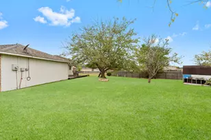 12730 Lake Conroe Hills Dr, Willis, TX 77318 - Photo 29