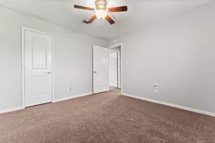 12730 Lake Conroe Hills Dr, Willis, TX 77318 - Photo 19