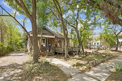 1707 Yale Street, Houston, TX 77008 - Photo 1