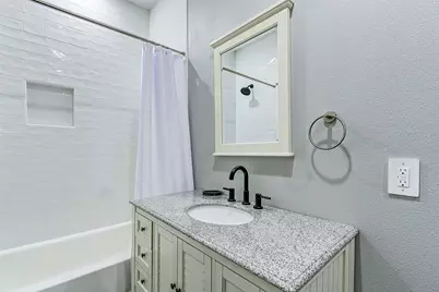 1040 Johnson Road, Gilchrist, TX 77617 - Photo 25