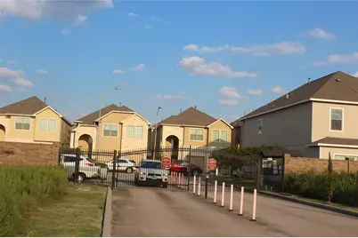 12623 Ashford Shore Dr Drive, Houston, TX 77072 - Photo 3