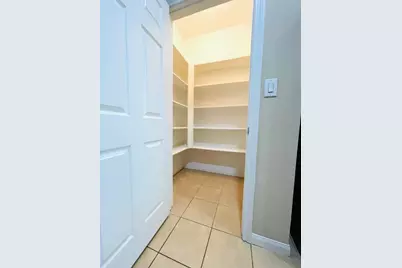 12623 Ashford Shore Dr Drive, Houston, TX 77072 - Photo 11