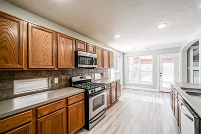4822 Mosaic Canyon Court, Humble, TX 77396 - Photo 11