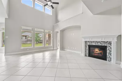 190 Bloomhill Place, The Woodlands, TX 77354 - Photo 5