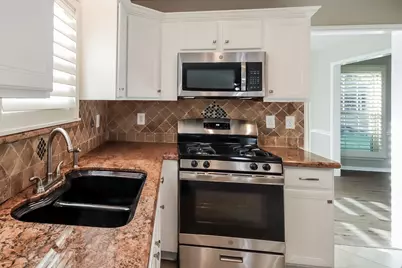 19610 Plymouth Ridge Lane, Spring, TX 77379 - Photo 9